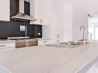 Кварцит Diamond White