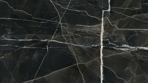 Мрамор Calacatta Black