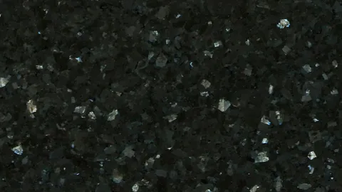Лабрадорит Emerald Pearl