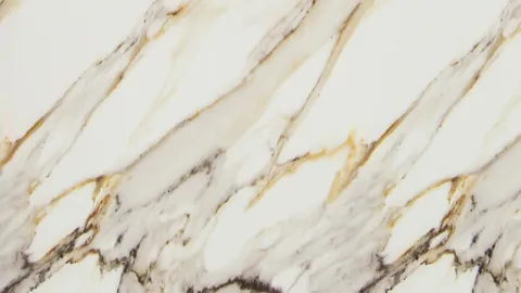 Кварцевый агломерат Calacatta Oro