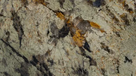 Гранит Tourmaline Gold