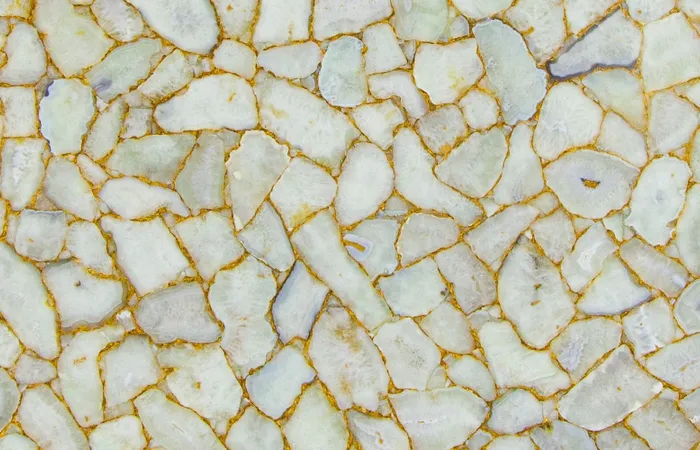 Агат Agate Crystal With Gold Inlay
