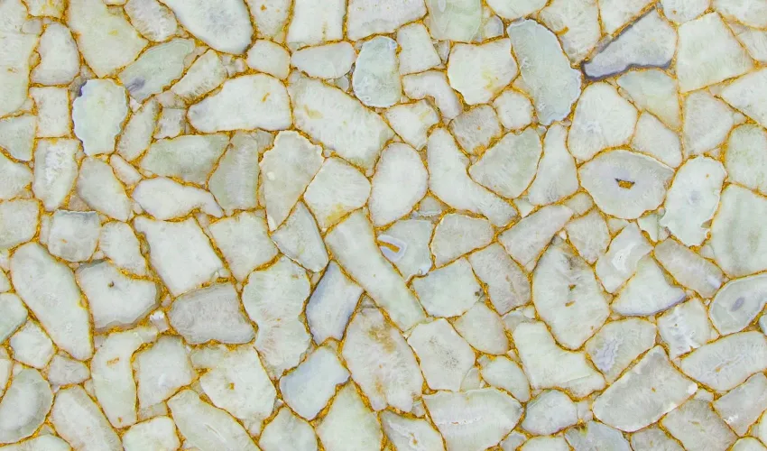 Агат Agate Crystal With Gold Inlay