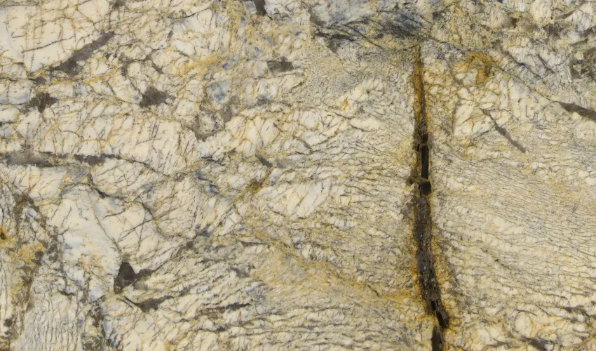Кварцит Patagonia Gold